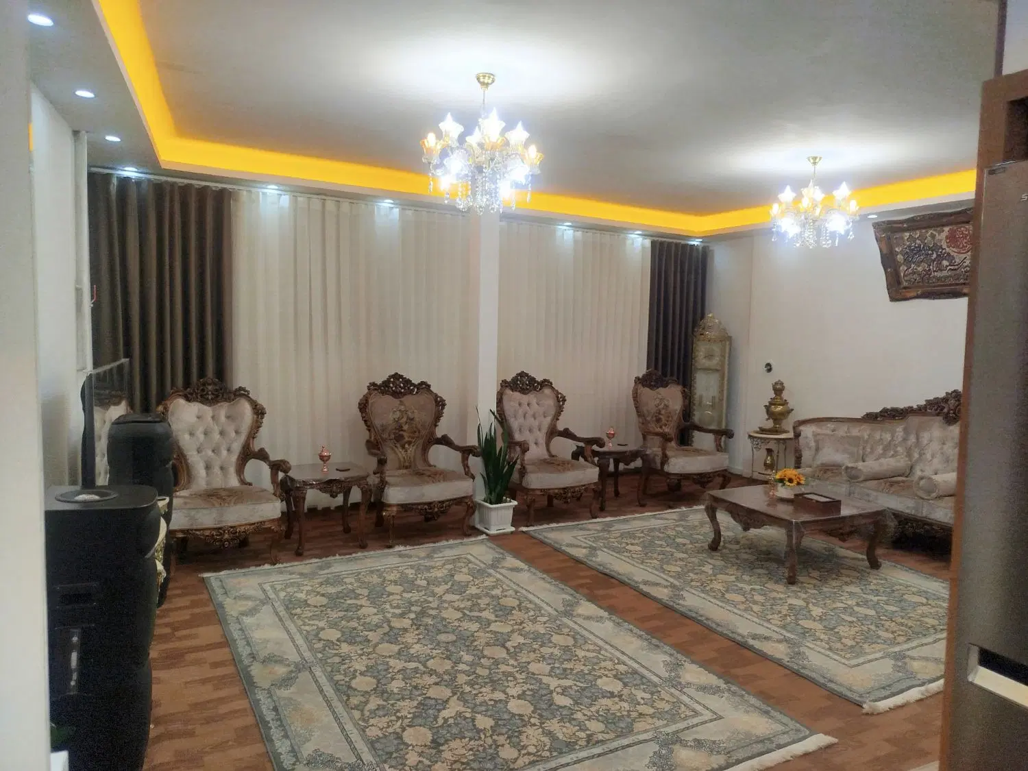 آپارتمان طبقه ۲