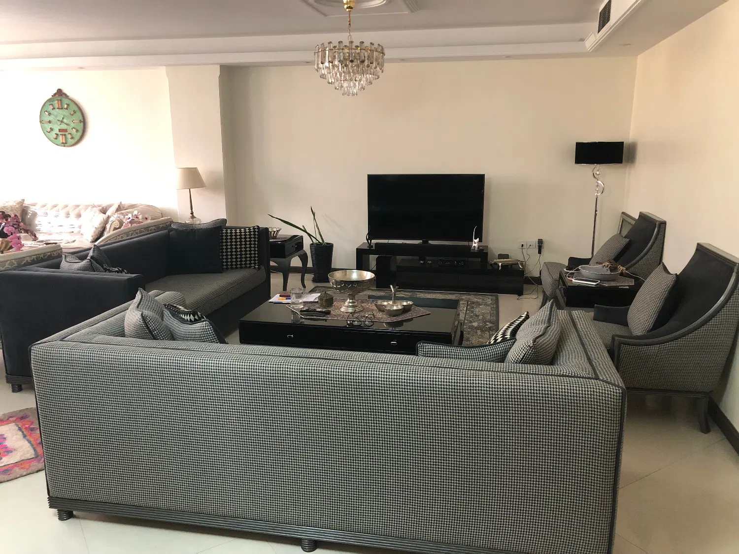 سعادت آباد ۱۵۷متر ۳خواب *۲پارکینگ*