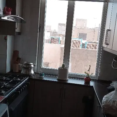 چهل متری تک واحدی آسانسور و  پارکینگ