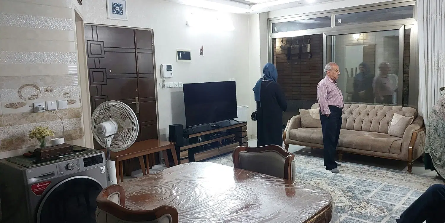آپارتمان ۵۱ متری چهار راه هشت بهشت