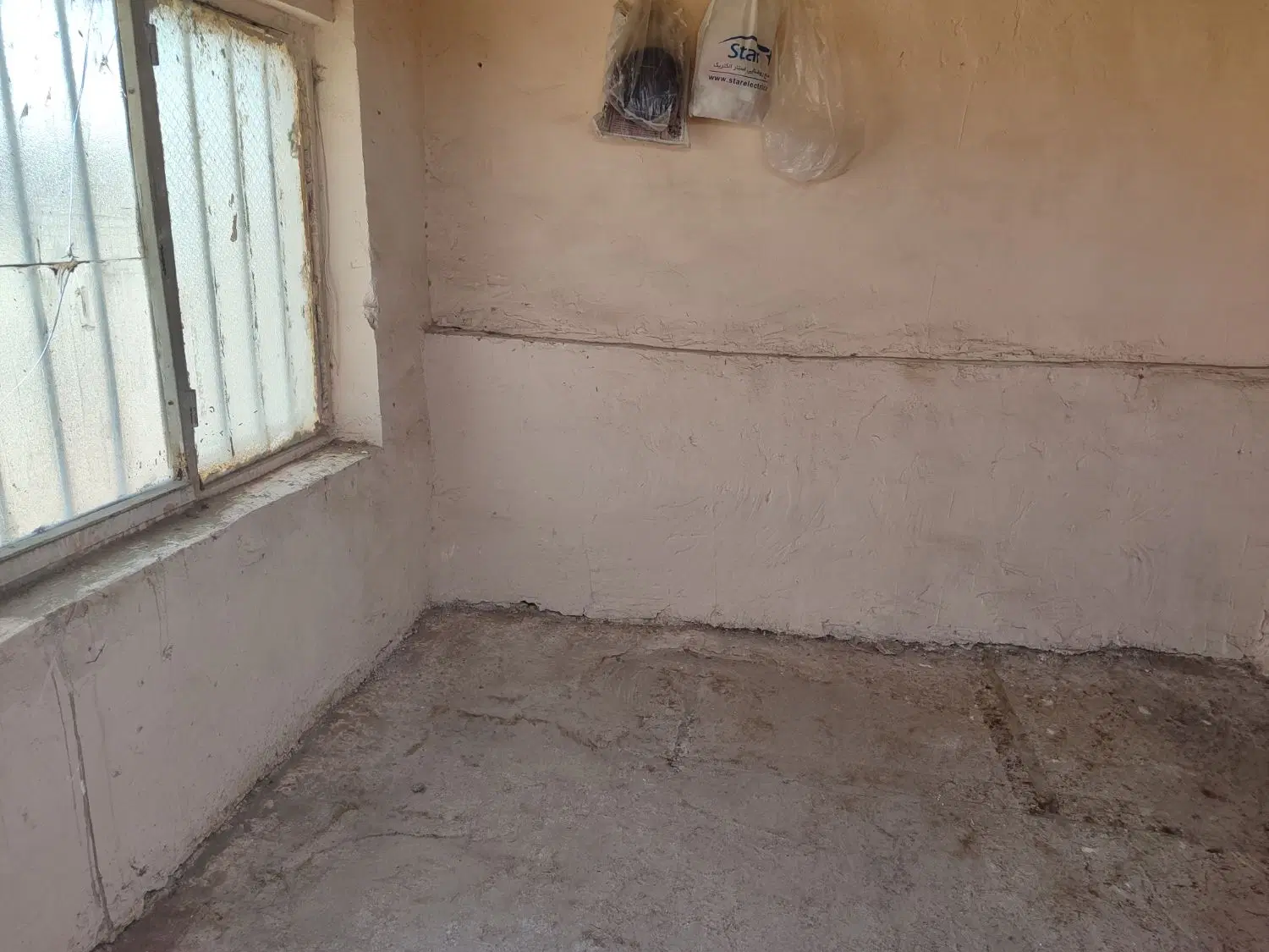 فروش سوله کارگاهی  158متر پاکدشت