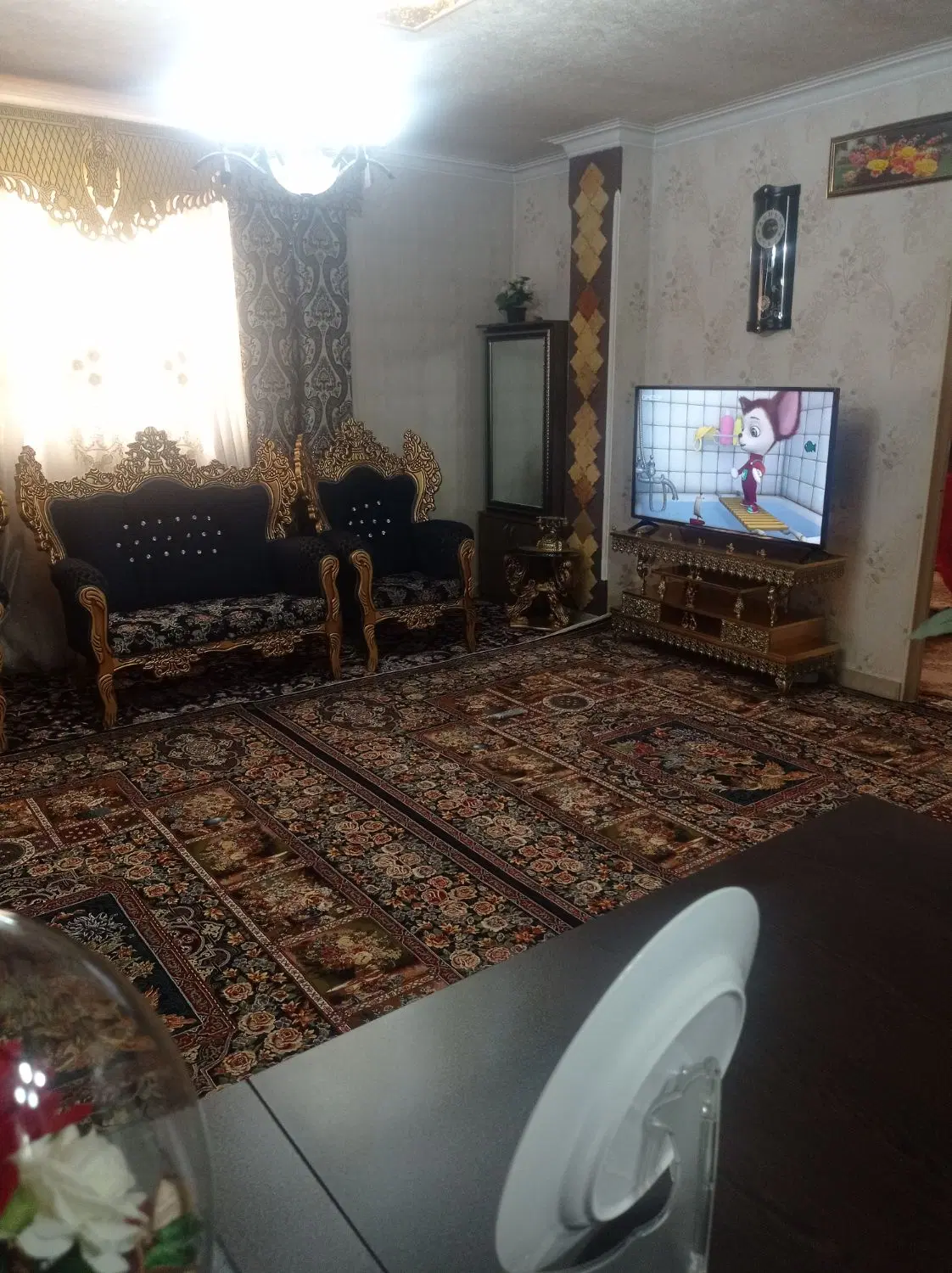 یک واحد 61متری تمیزفول امکانات