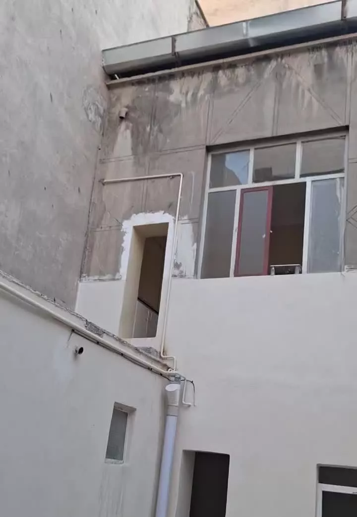 خانه کلنگی بازسازی شده با کلیه انشعابات فعال