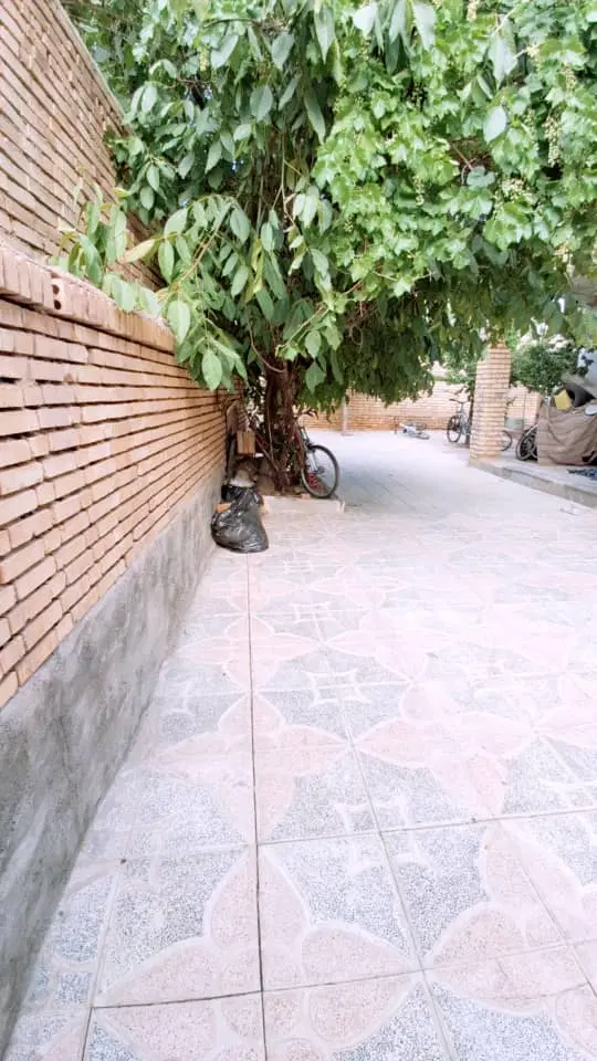 فروش ملک گلنگی
