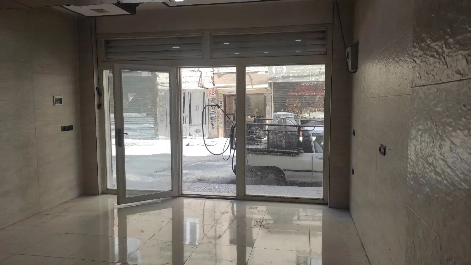 فروش مغازه در اسلام شهر تهران نسیم شهر