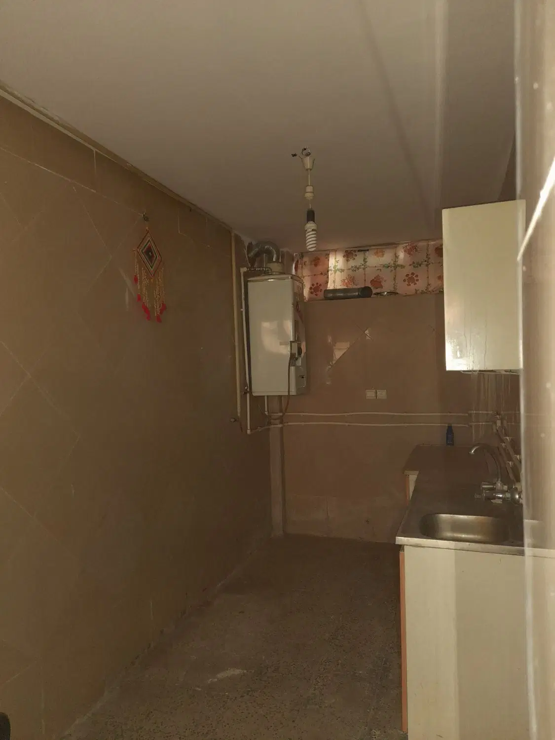 رهن و اجاره سوئیت طبقه پایین