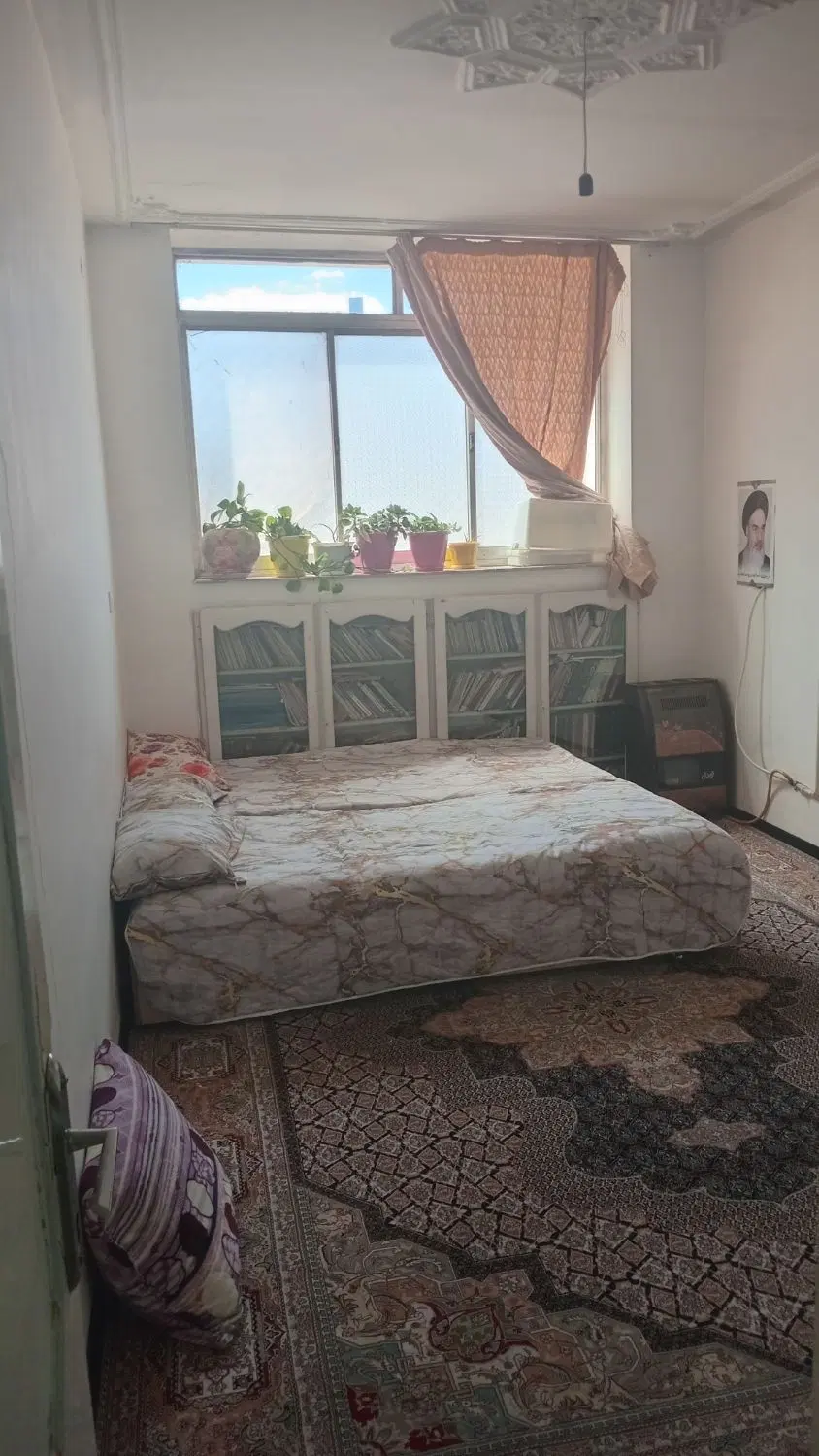 واحد دو خواب با پارکینگ در ۶۰۰ متری حرم