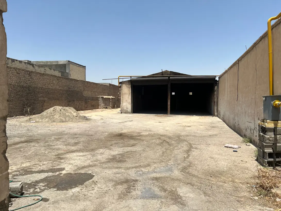 سوله و انبار تجاری