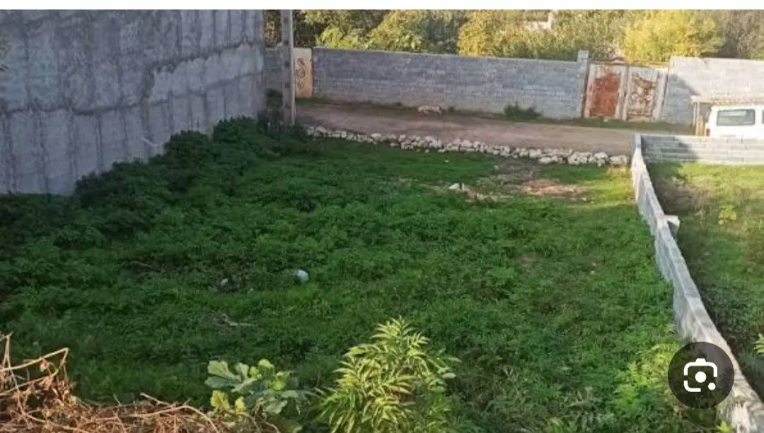 زمین مسکونی