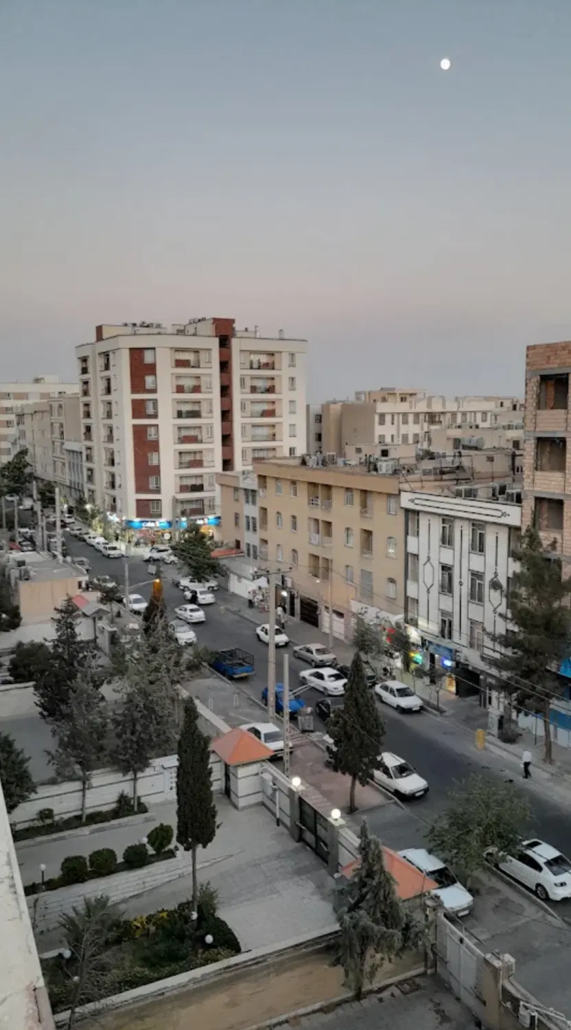 مغازه بلوار لاله تهرانسر