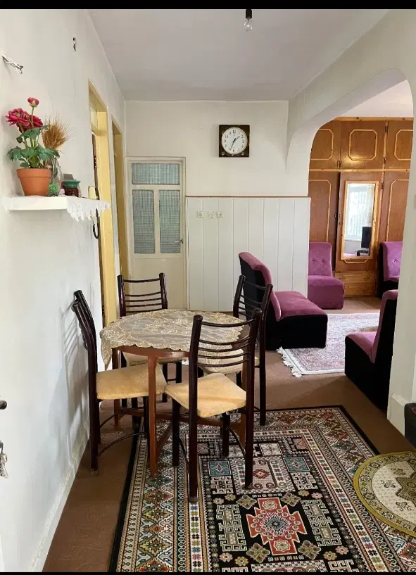 خانه دربست واقع در سه راه فلسطین