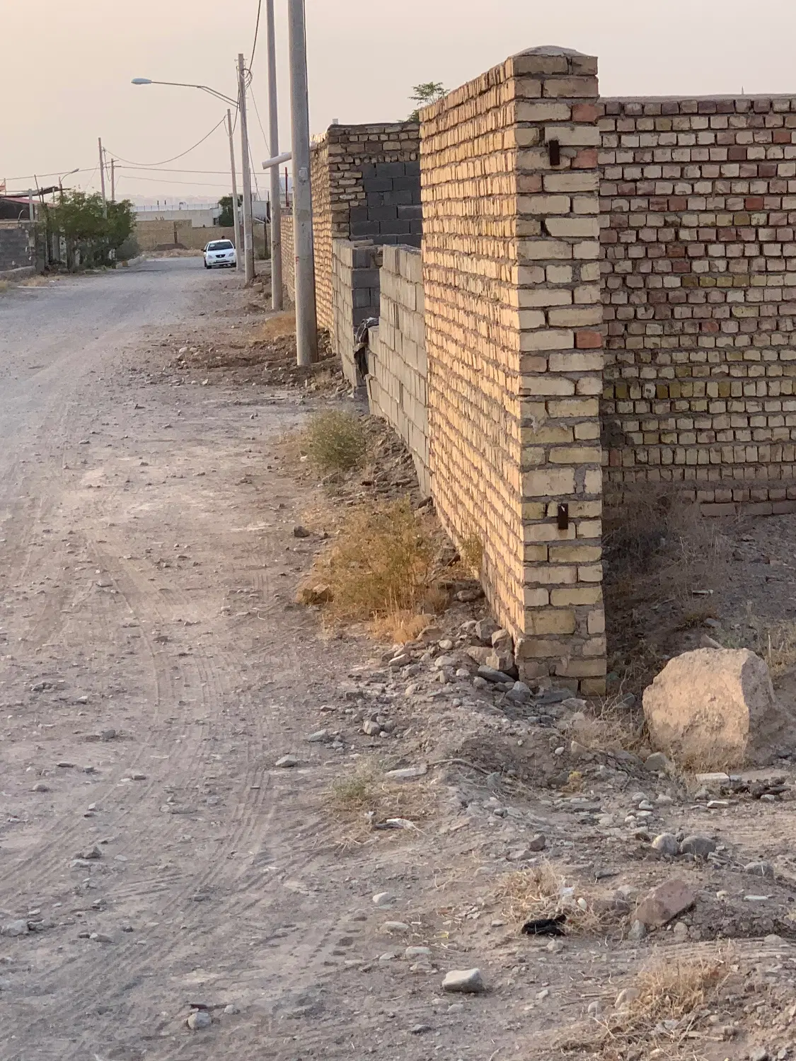 زمین اجاره ۲۰۰۰ متری ۴ دیواری کوچه پدیده