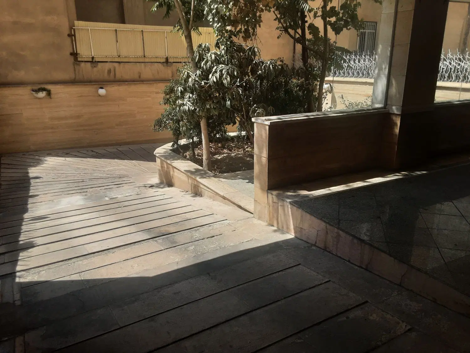 اجاره پارکینگ در مرزداران