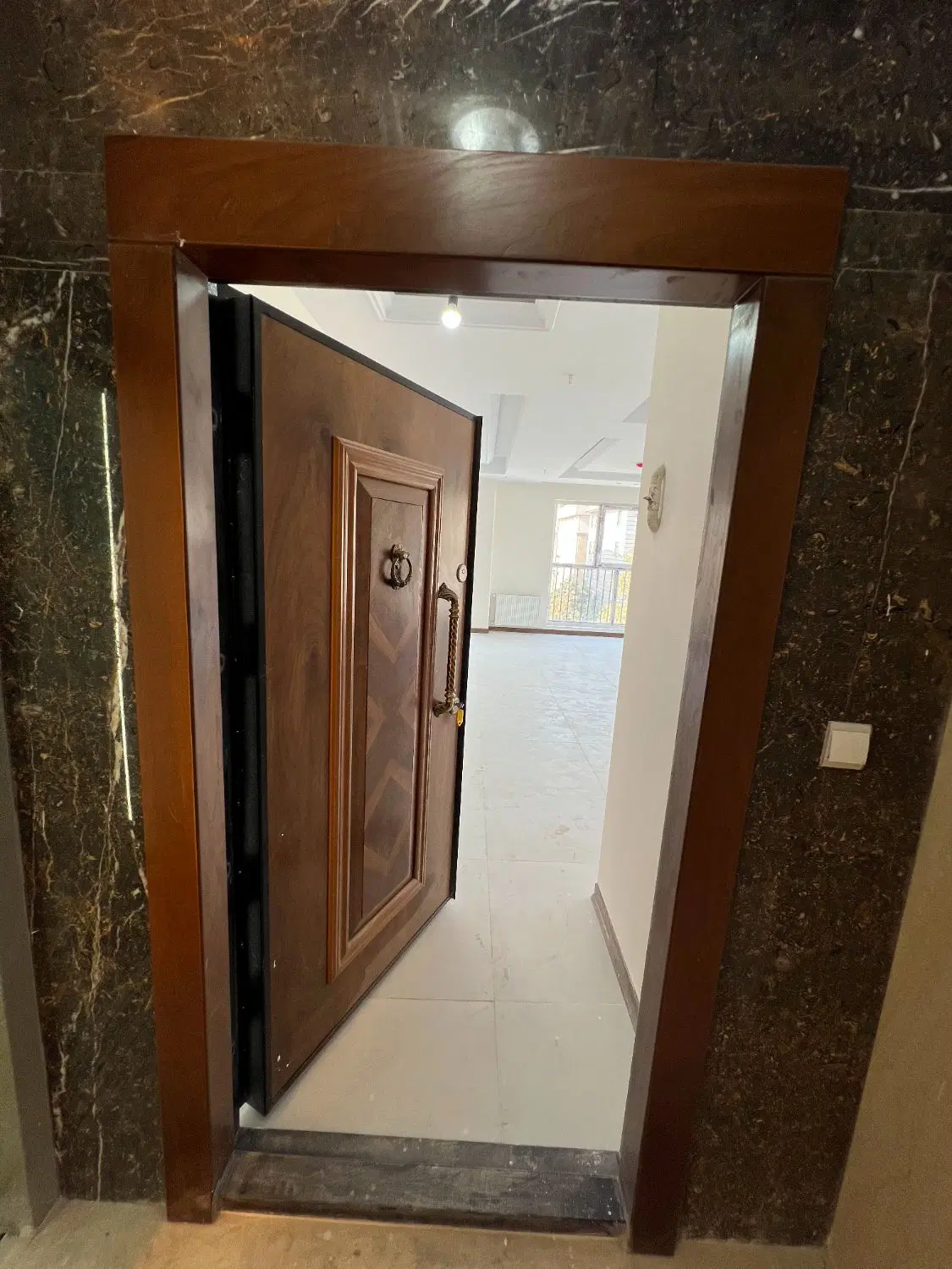 ۱۳۳ متر اهلی شیرازی