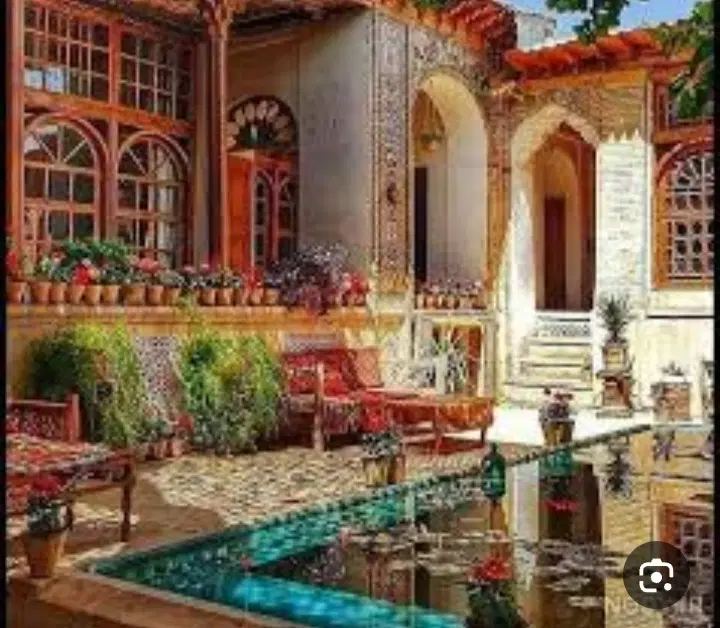 خانه ویلای حیاط جنوبی