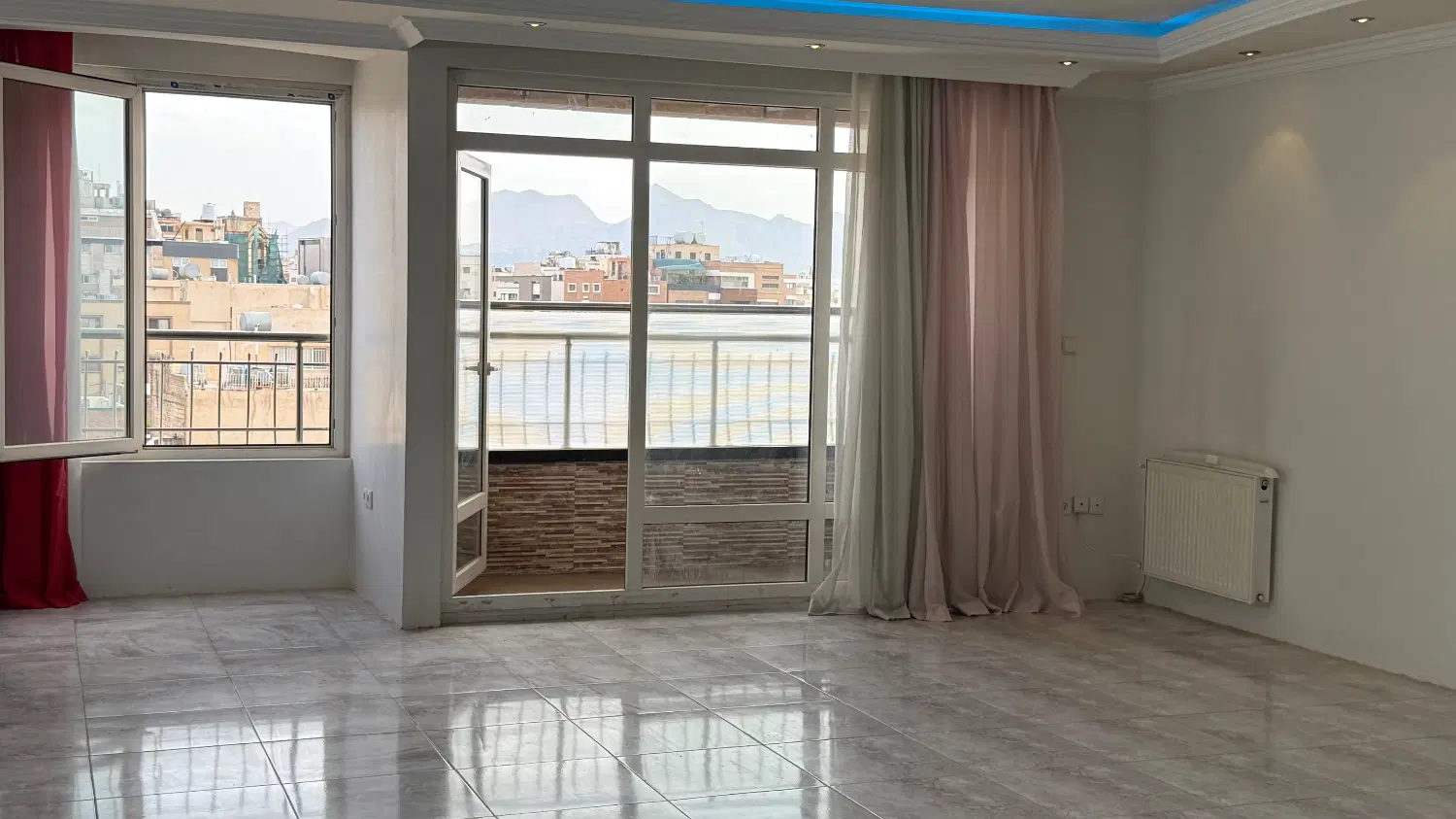 فروش آپارتمان دو خوابه