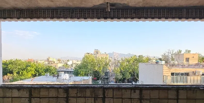آپارتمان ۸۵ متری تاپ لوکیشن خام خ فروغی