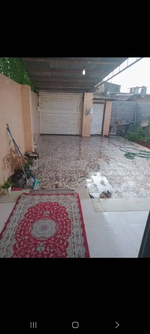 ویلایی پارکینگ دار دانشجویی