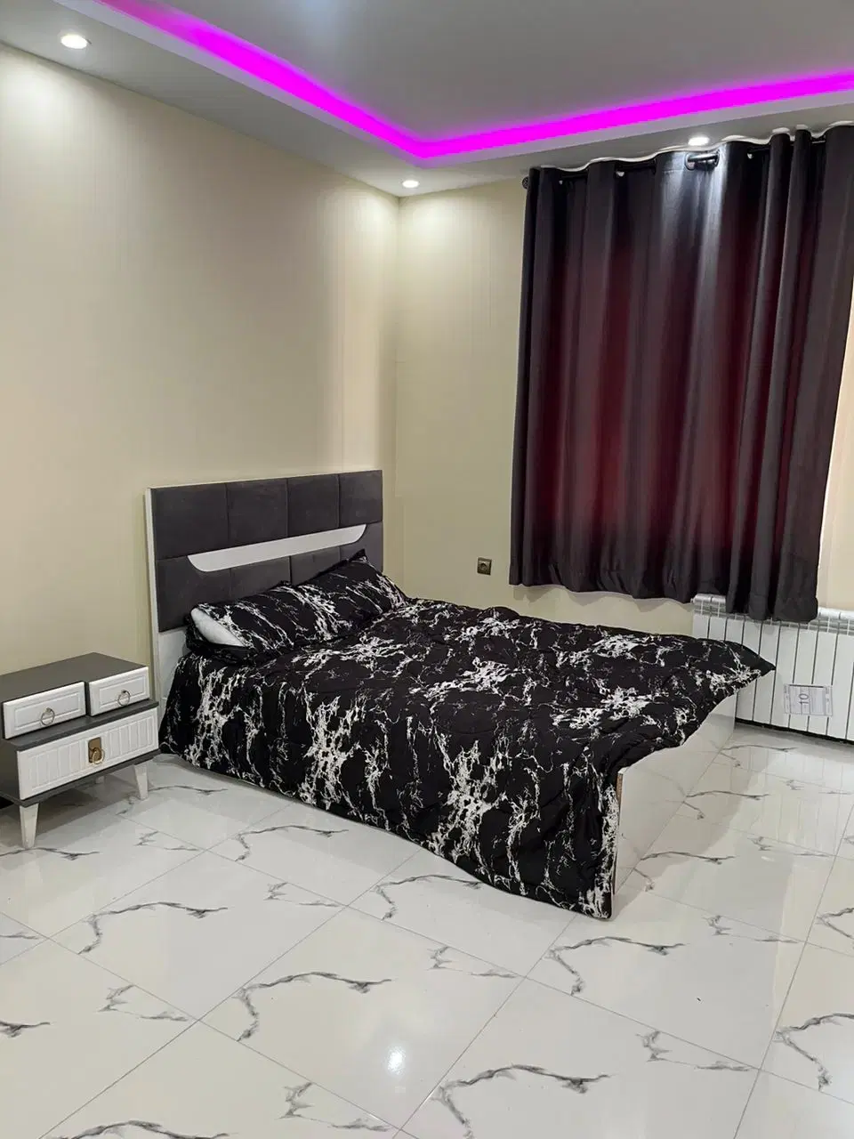 ویلا باغ_۳خ_استخرداخل_بیلیارد_امشب خالی