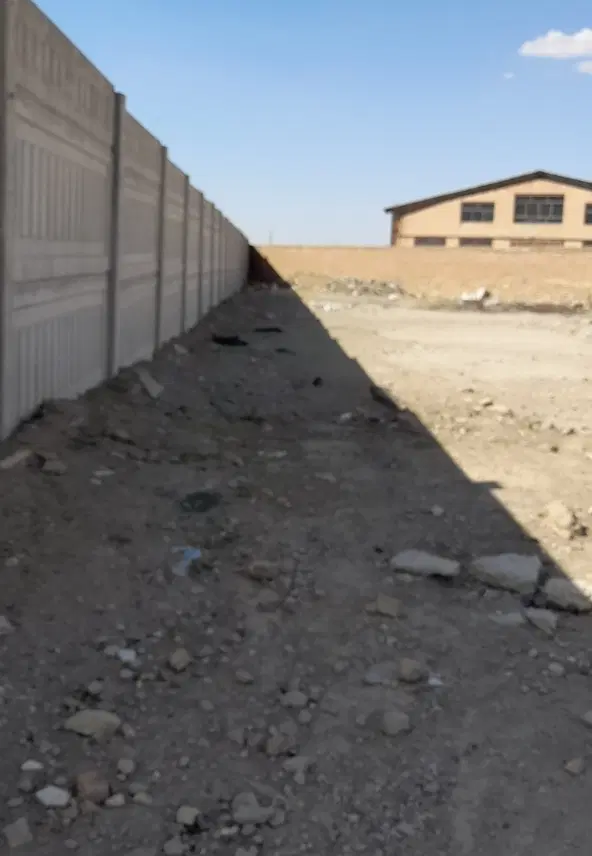 زمین به مساحت ۱۰۰۰ متر