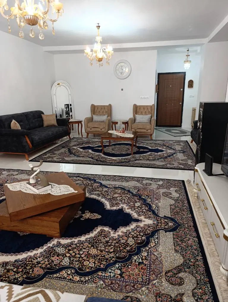 ۱۰۳ متری فول