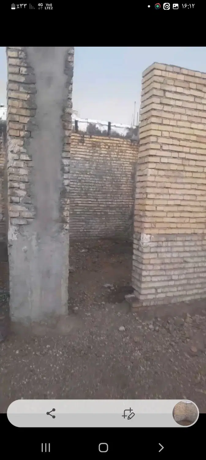 چهار دیواری جاذرت