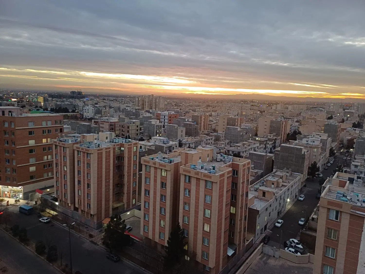 آپارتمان ۷۴ متری پونک