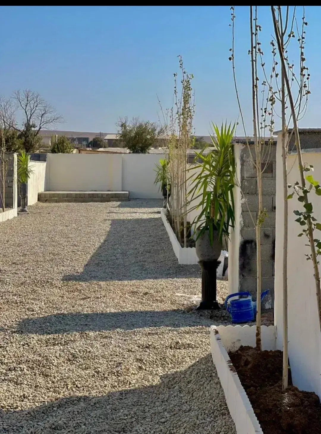 زمین ۲۰۰ مترشهرکی فول امکانات