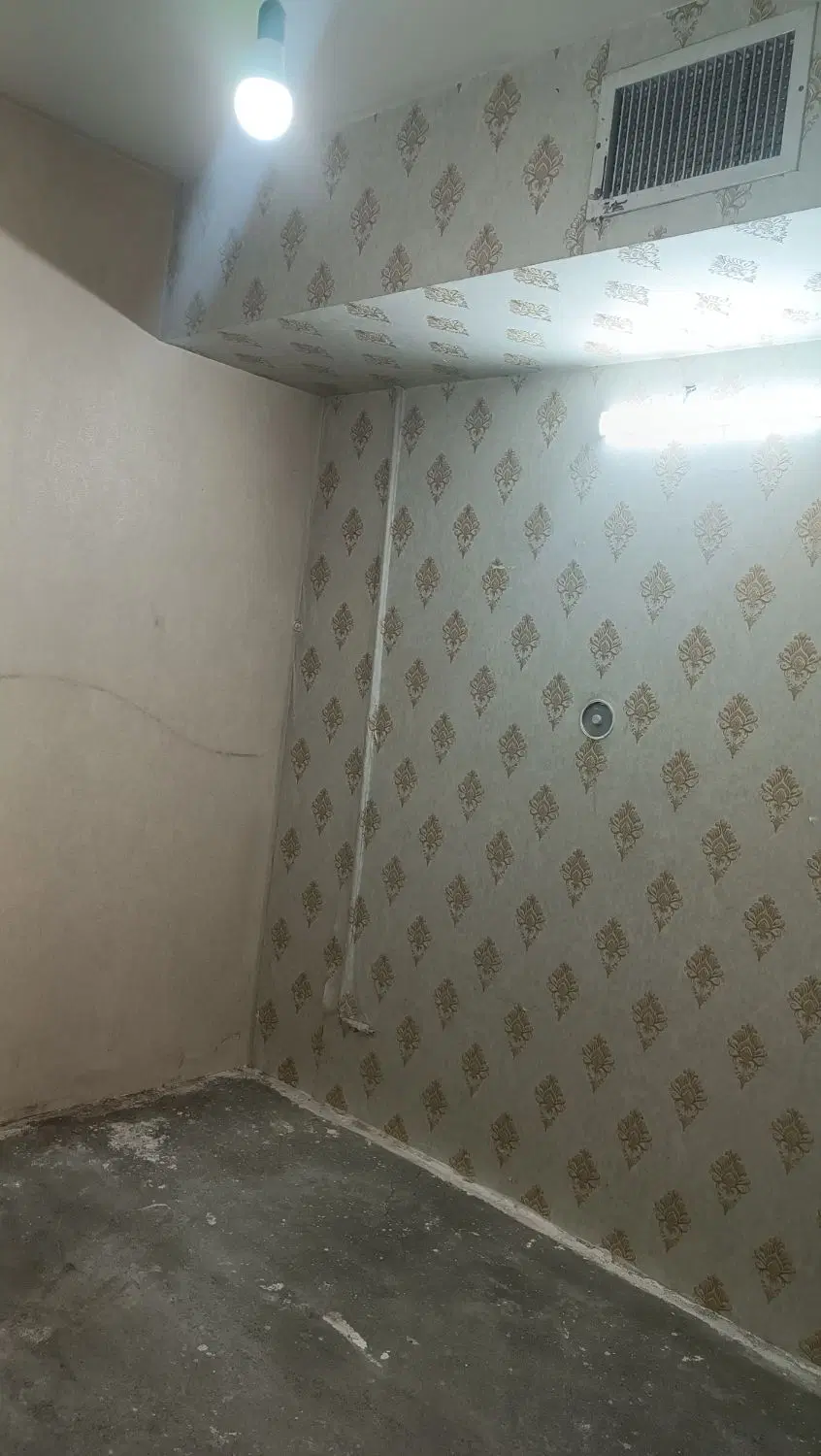 85متر همکف تک خواب با پارکینگ اختصاصی
