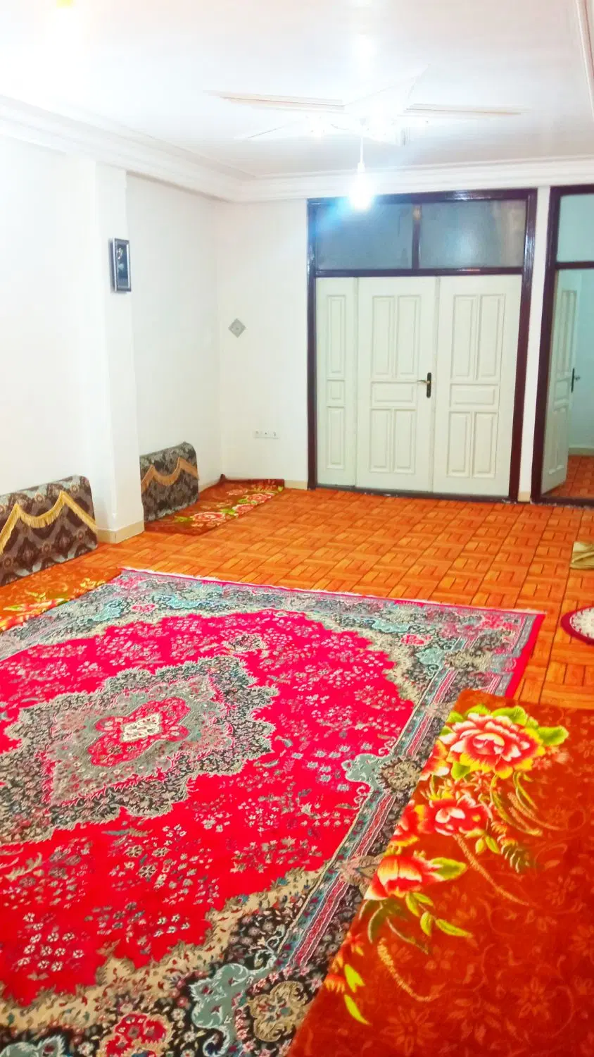 خانه تک خوابه پارکینگ دار مرکزشهر