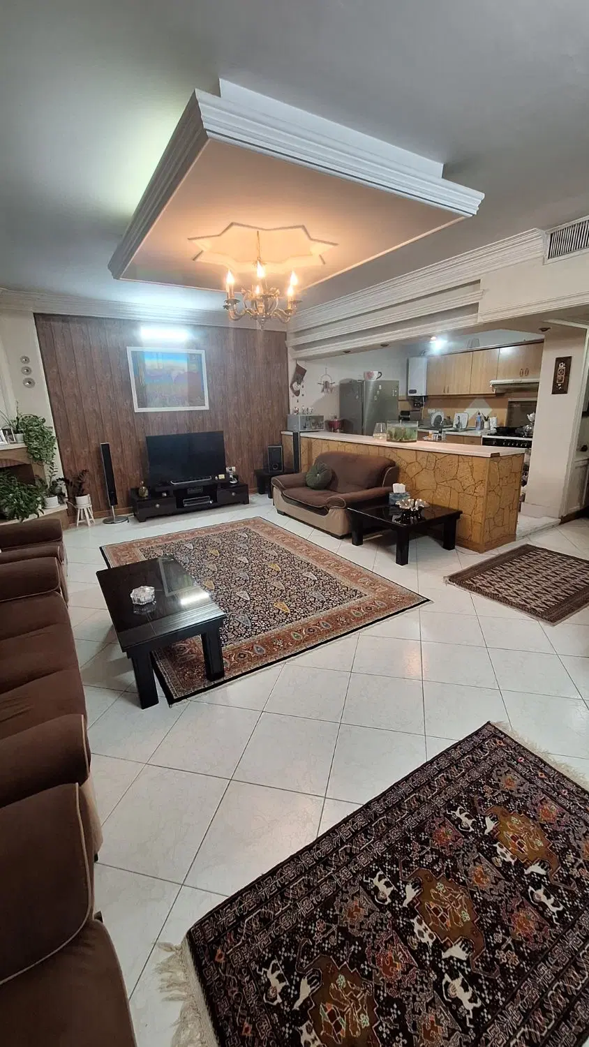 ۱۰۱متر_۷تیر_طبقه دوم_اسانسور