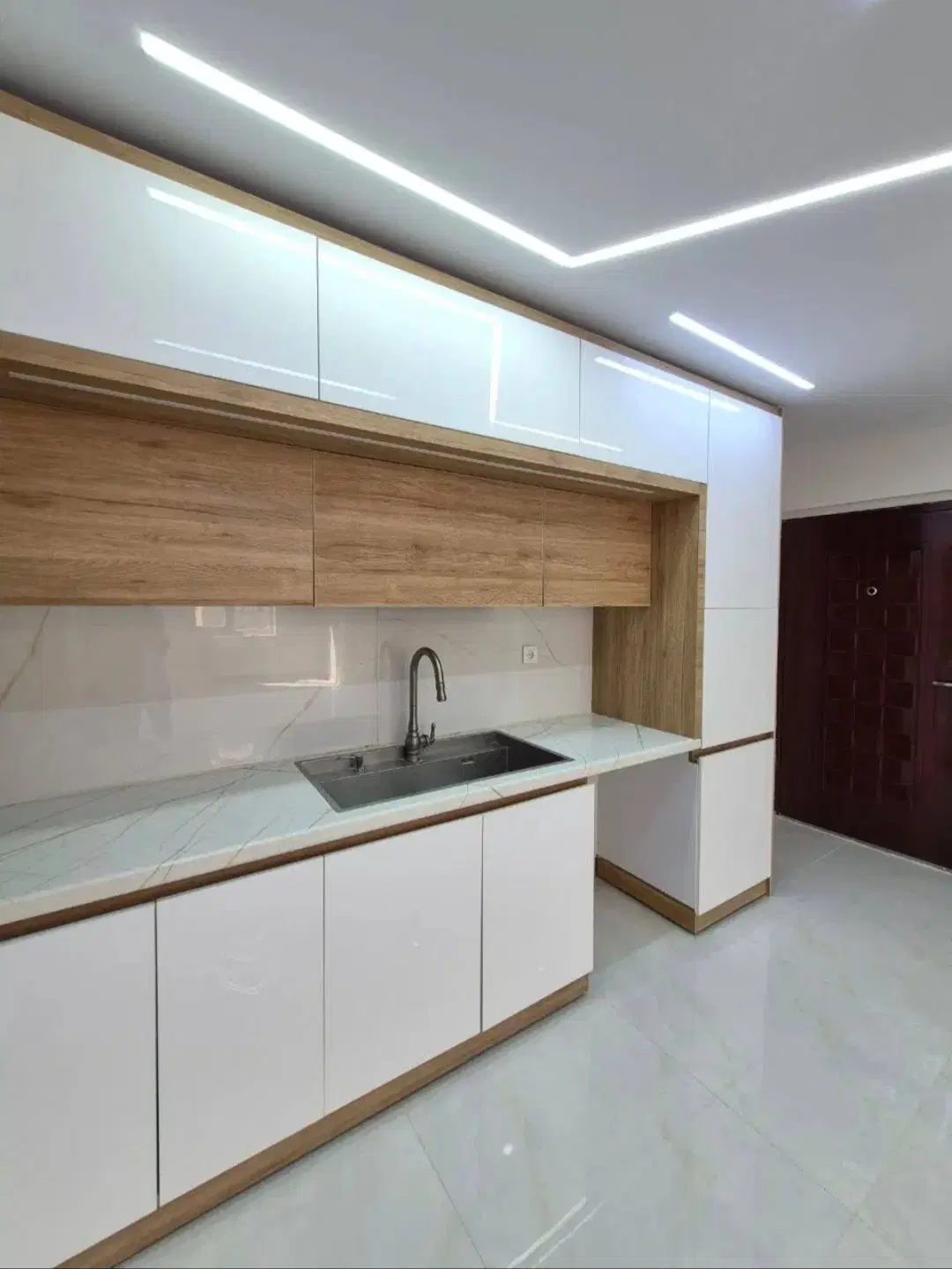 فرصت خرید در شهرک ابریشم _واحد خوش نقشه و دلباز