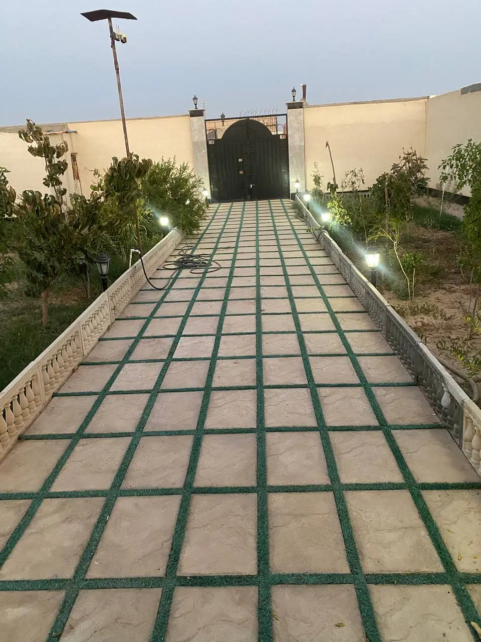 باغ ویلا تکمیل فروشی فول امکانات ورامین