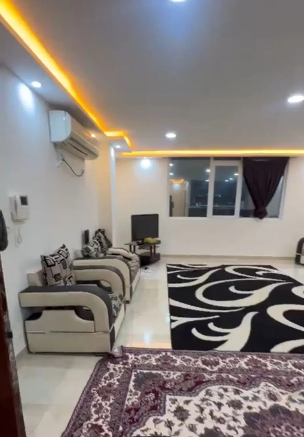 آپارتمان شهرک الهیه ۱۰۰ متر دو خوابه