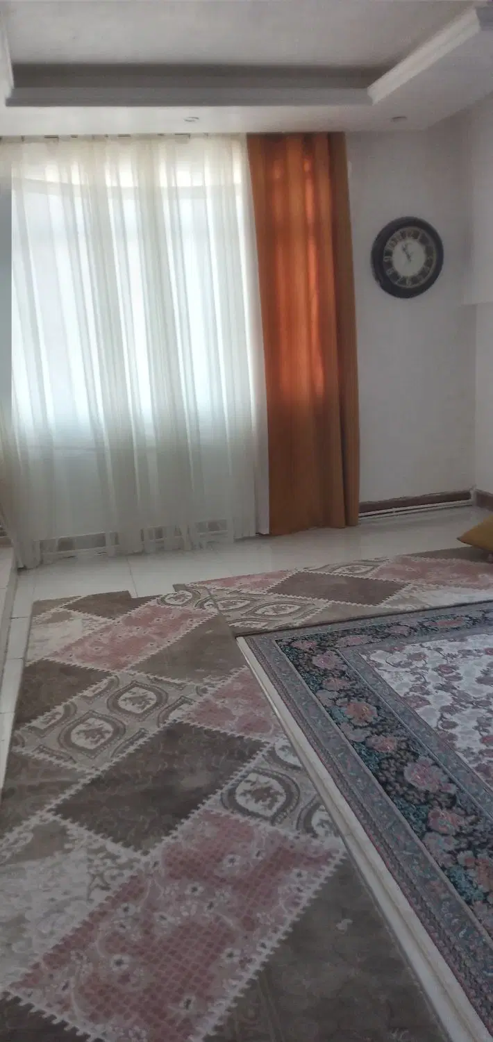 فروش فوری یه واحد ۱۰۰متری طبقه اول