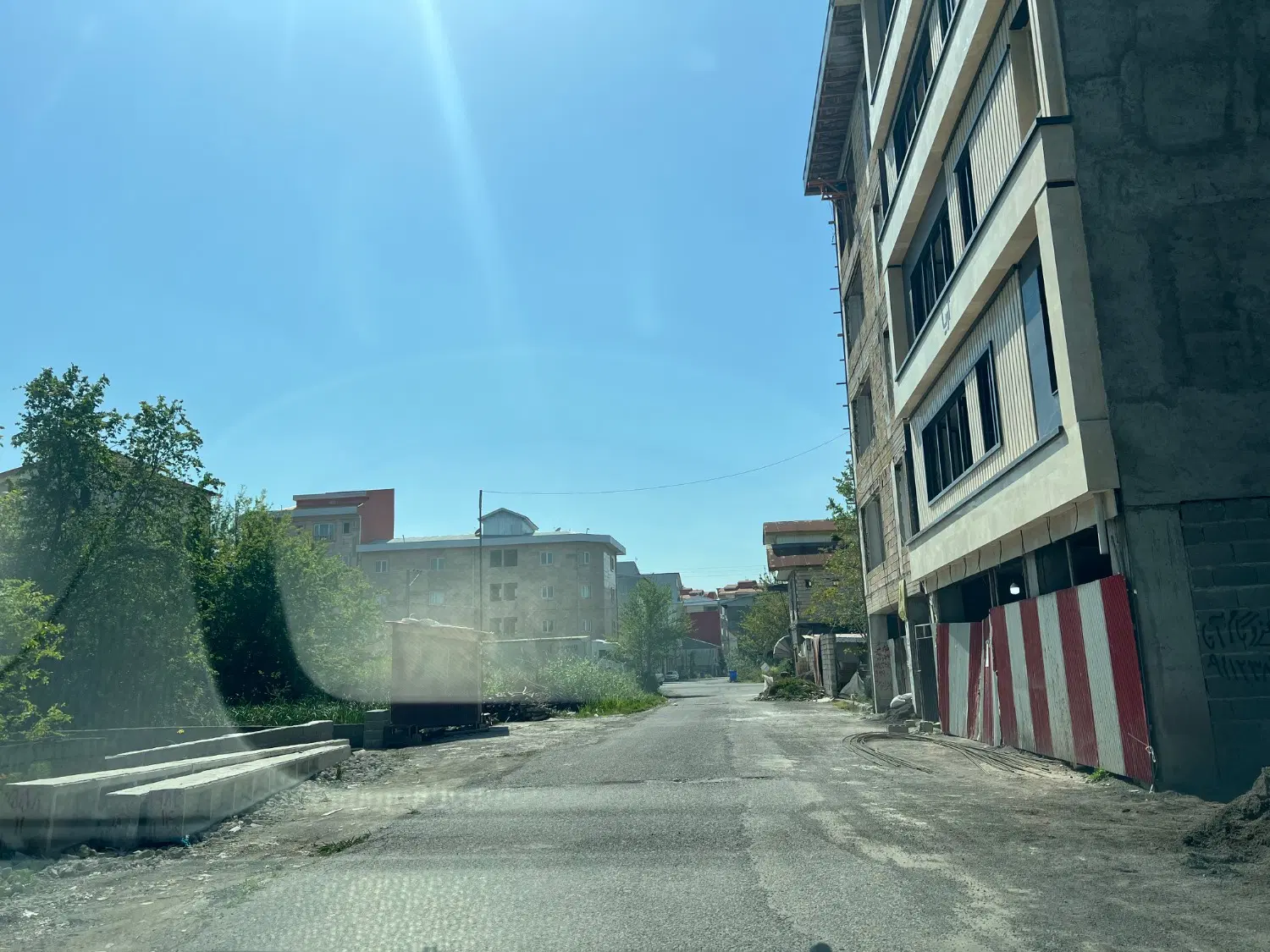 زمین مناسب ساخت آپارتمان ،مرکز شهر (خیابان معلم)