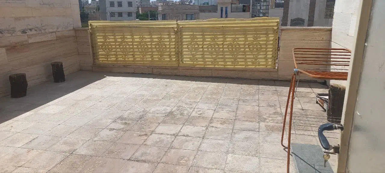 واحد ۶۵ متری چمران ۱