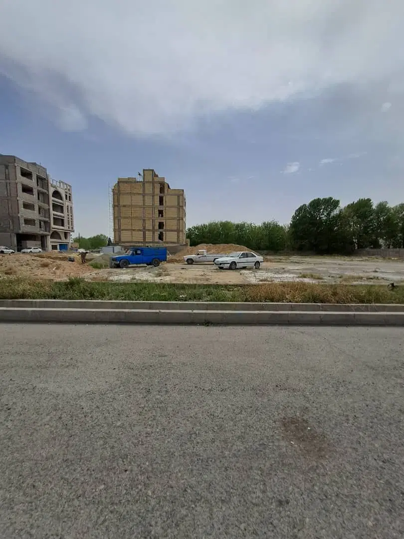 زمین_180متری_ بهر 10در18با سند مدارک و به قیمت