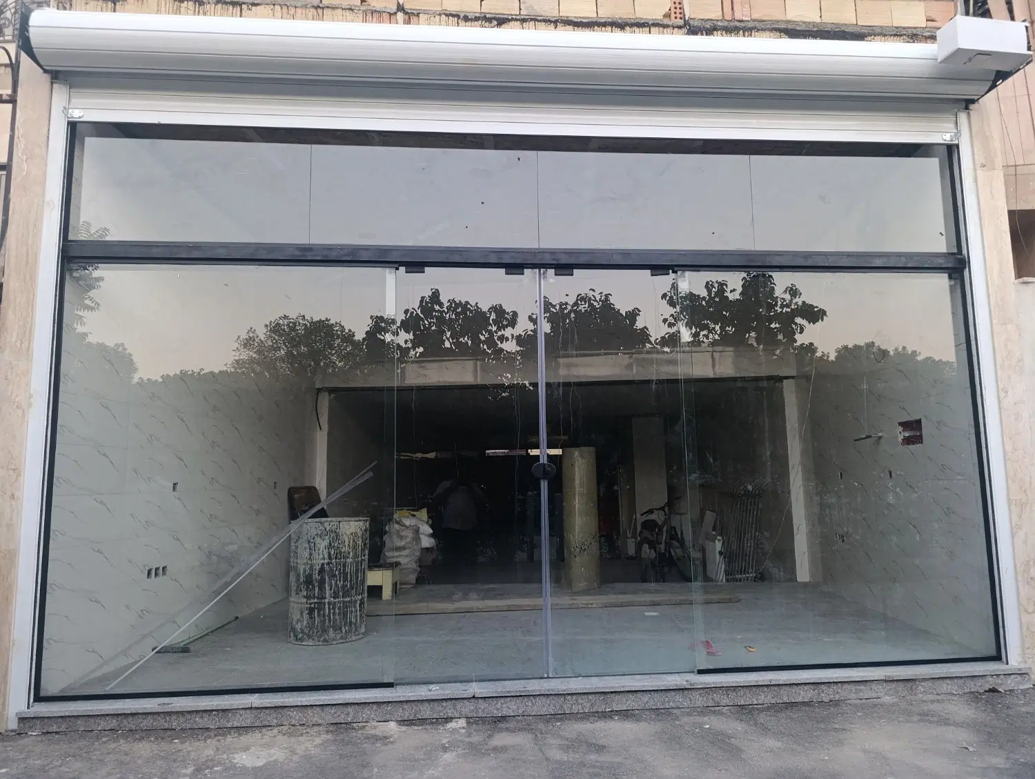 مفازه بر خیابان