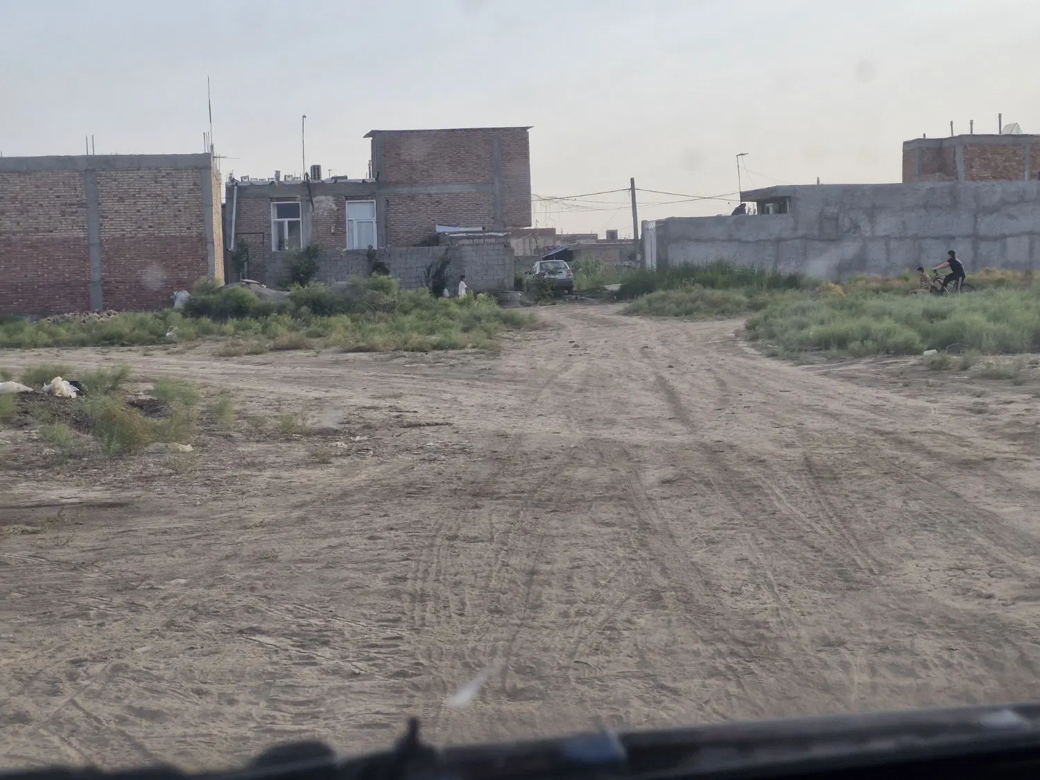 ۱۲۰ متر زمین مسکونی اجیرلو زمین جسور