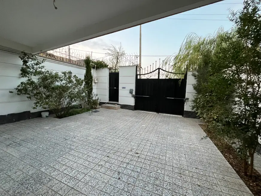 ۲۴۰ متر زمین، ملاصدرا اصلی