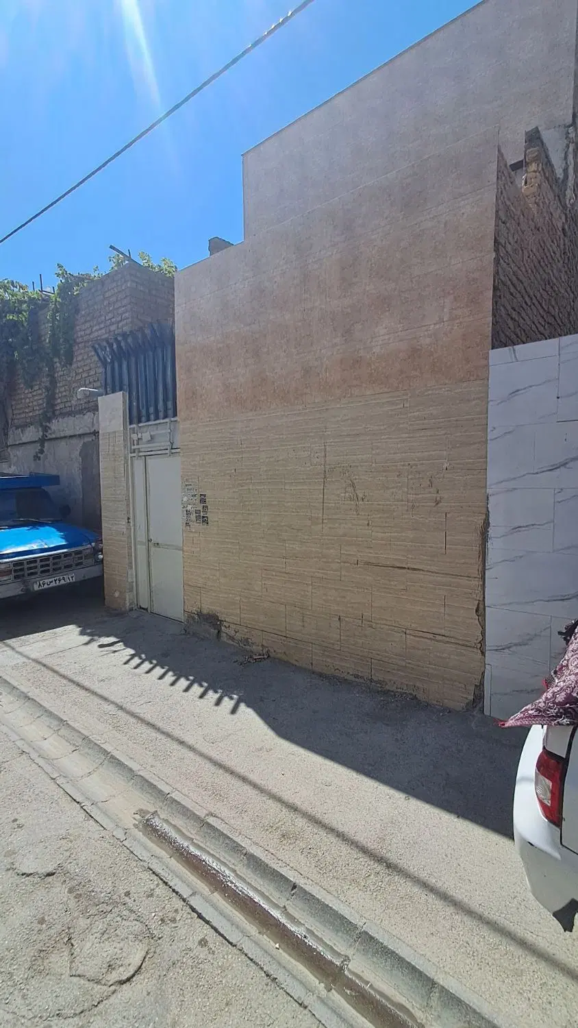 منزل ویلایی دو طبقه ونیم. پورسینا ۳۱_ ۸