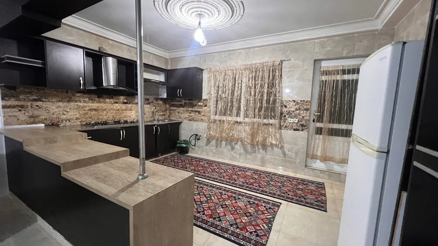 اجاره شبانه خانه ویلایی در چالوس