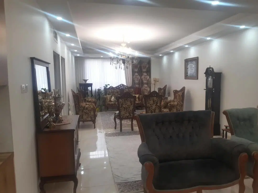 130متری سند تک برگ