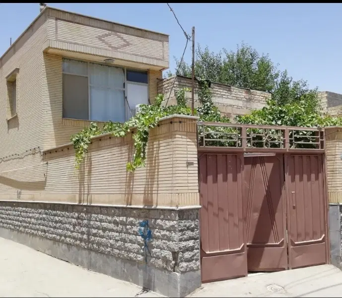 فروش ویلایی کیان آباد ۲۰۰ متر فروشنده واقعی