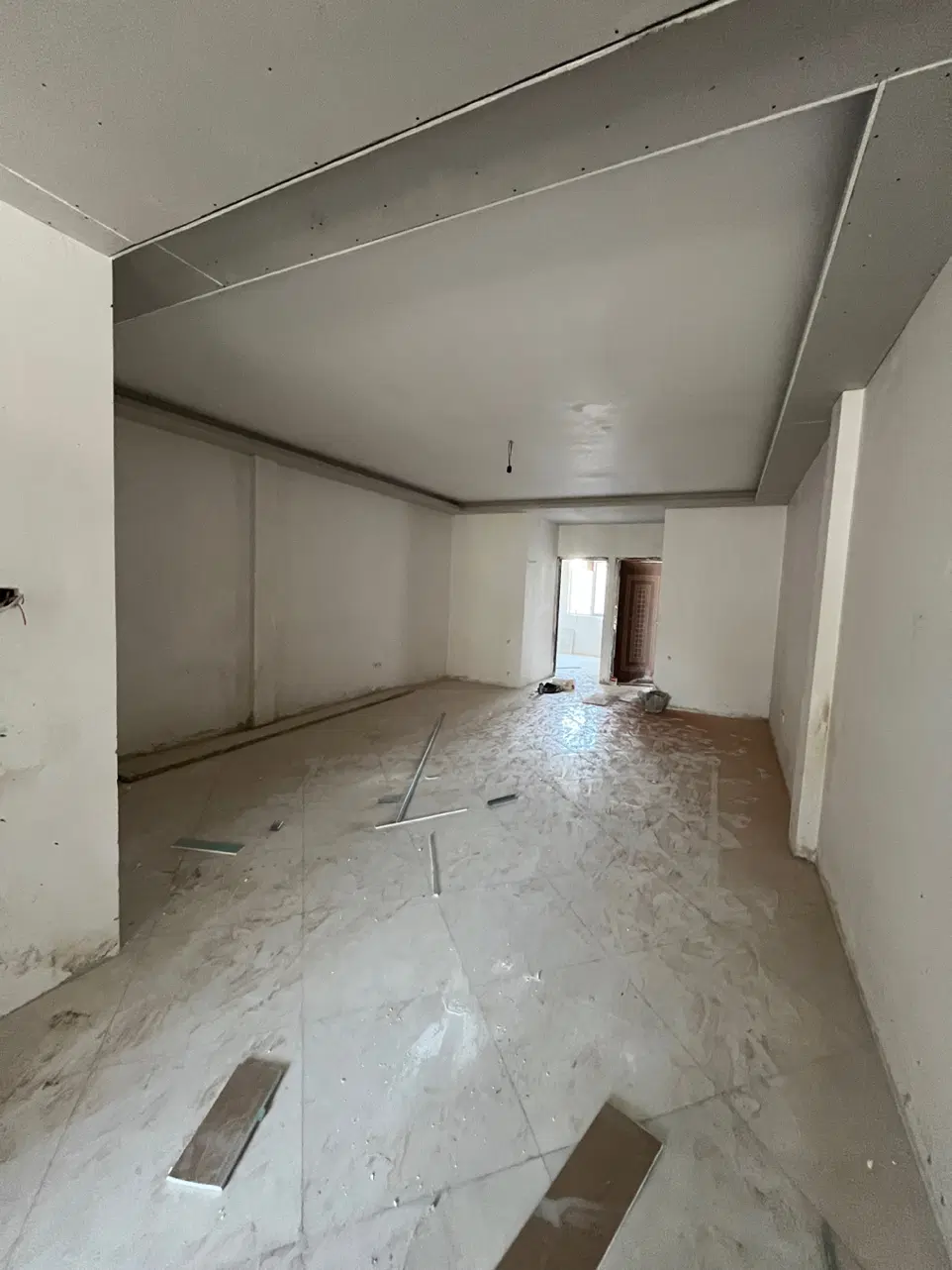 ۹۰ متر فول کلیدنخورده