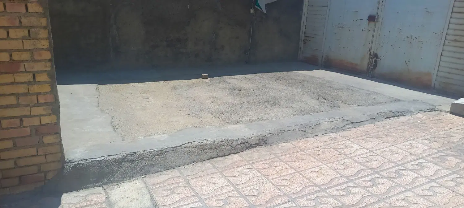منزل مسکونی ۱۳۵ متر تک خواب با گنجایش ۳ماشین