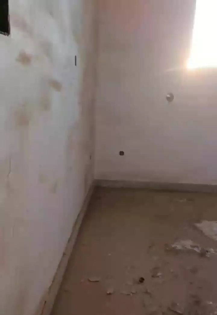 شهرک رامین واحد طبقه اول