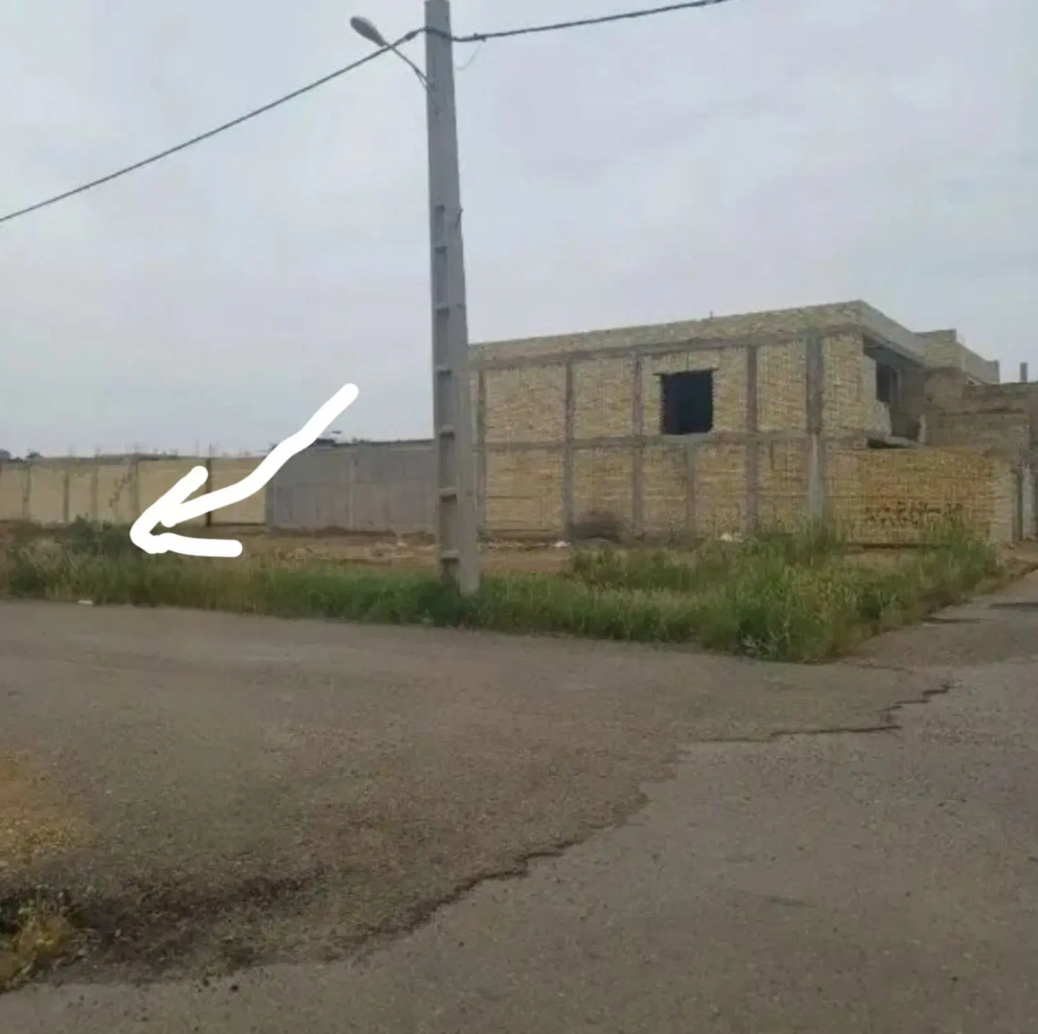 زمین ۲۲۲ونیم متر