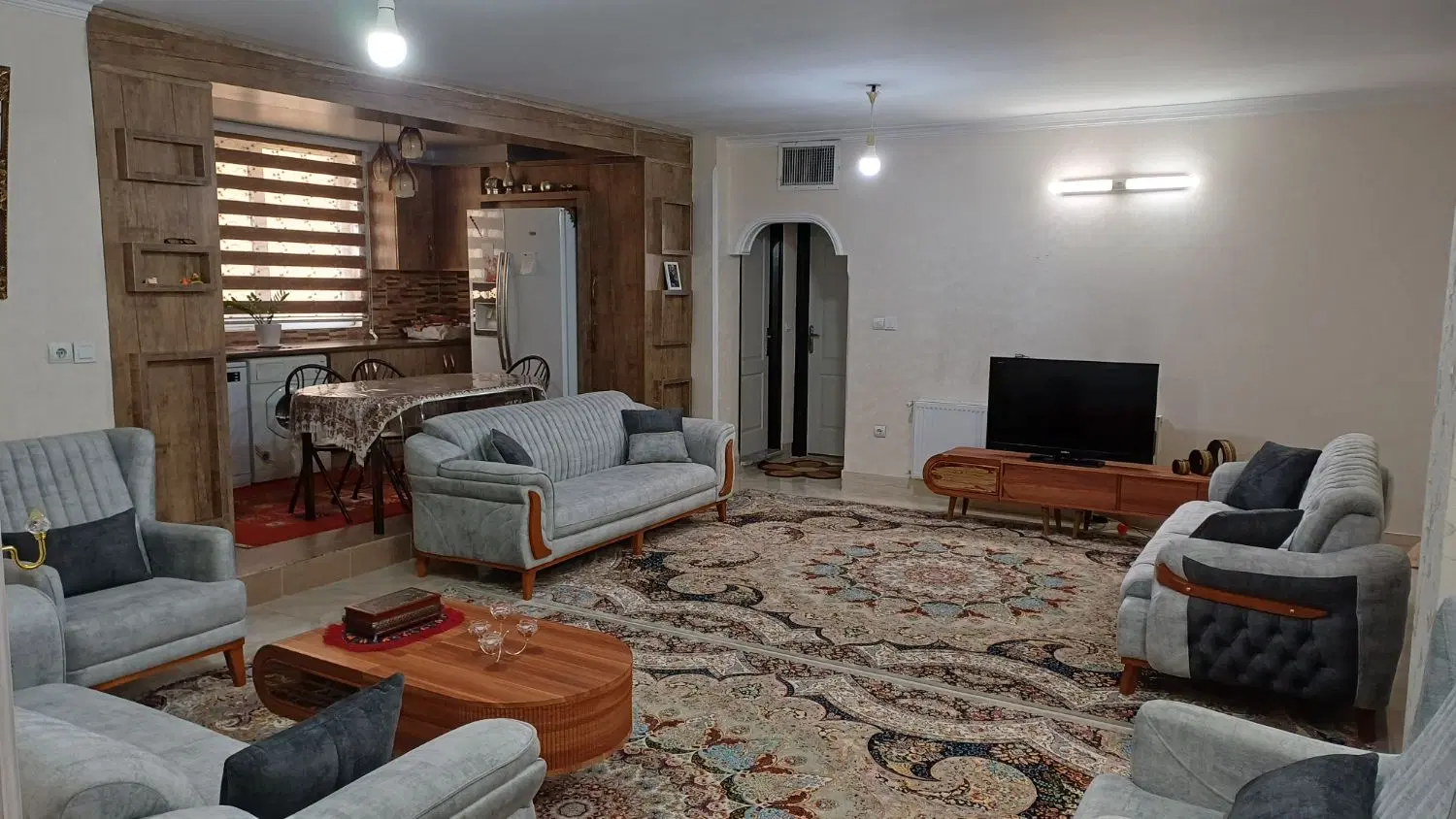 فروش آپارتمان مسکونی(میدان بهشتی)